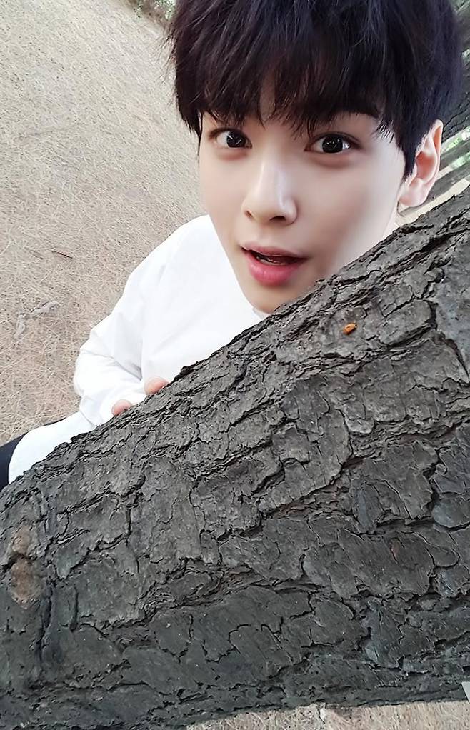 출처: 판타지오뮤직 제공