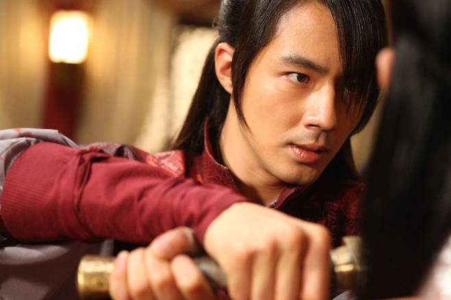 출처: '쌍화점' 스틸컷