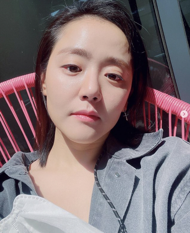Actor Moon Geun-young has signalled his return after breaking a two-year absence.Moon Geun-young wrote on his personal Instagram on the 22nd, I was excited for a long time before I shot it! And called the fans expectation that they would make a comeback.Moon Geun-young added, What shooting is Secret.The appearance of Moon Geun-young, which was released, is still neat and innocent.Singer Shinji, who saw Moon Geun-youngs article, expressed his gratitude to his long-standing article, saying, It is a nice face for our neighborhood.Moon Geun-young is taking a rest after the TVN drama Get the Ghost, which ended in 2019.Last year, he broke up with his agency Tree Actors, which has been in the company for 16 years since its founding, and made a commitment to make it a turning point in life.In April, Moon Geun-young told fans who were waiting, I am very sorry and thank you more than that. I can not promise fast, but I will keep my promise to be harder.Thank you very much. 