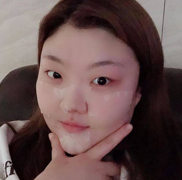 출처: 홀리SNS