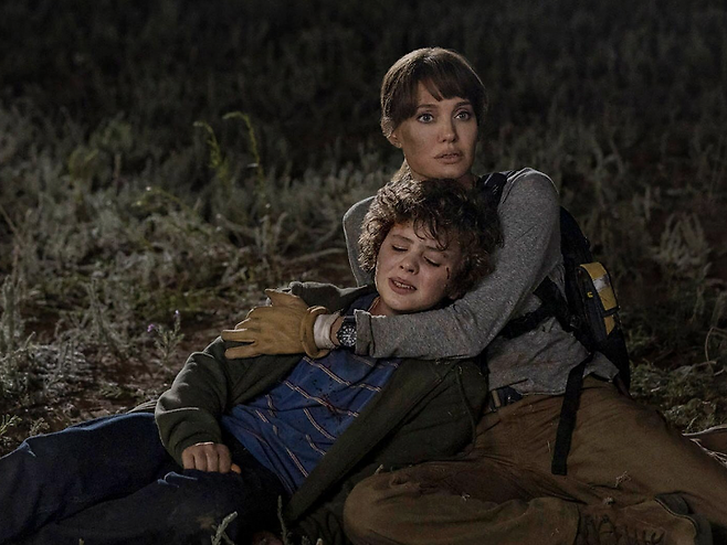 출처: Those Who Wish Me Dead