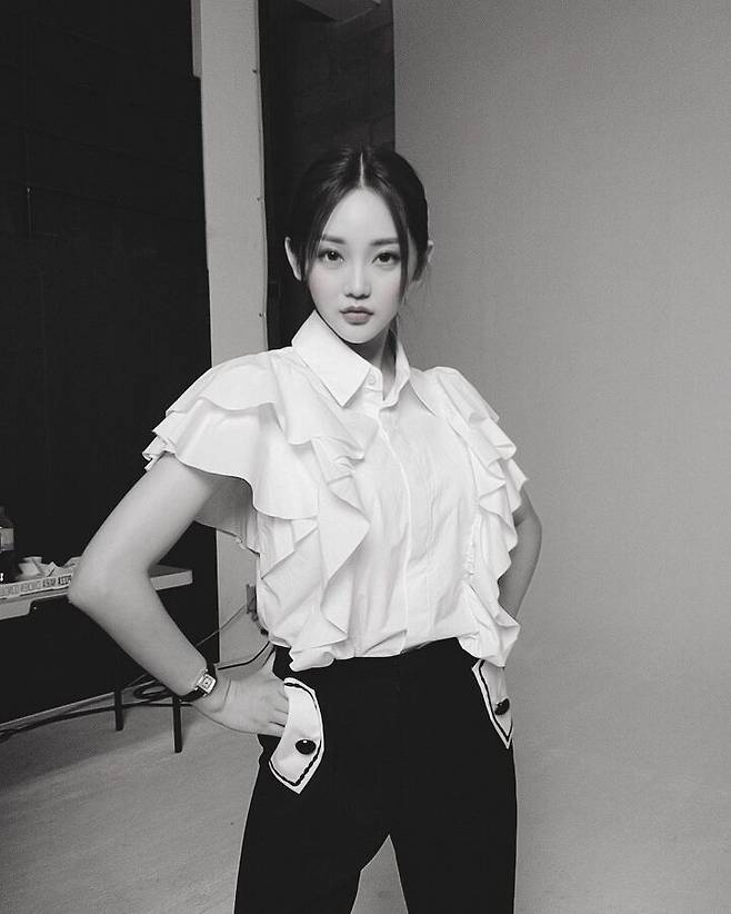 출처: 홍지윤 인스타그램