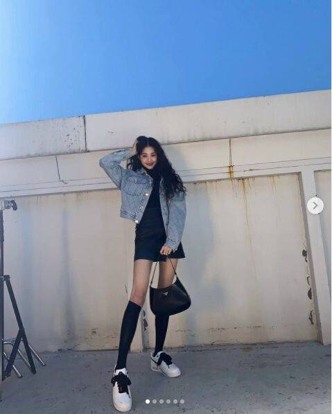 출처: IZ*ONE instagram