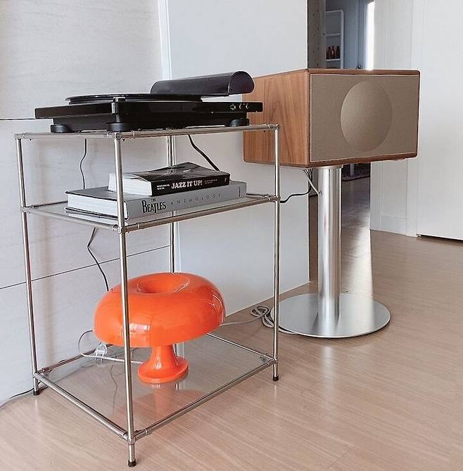 출처: 집꾸미기에서 <거실 가구> 정보 알아보기 (▲이미지 클릭!)