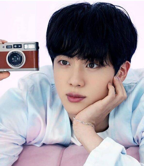 출처: 방탄소년단 공식 인스타그램