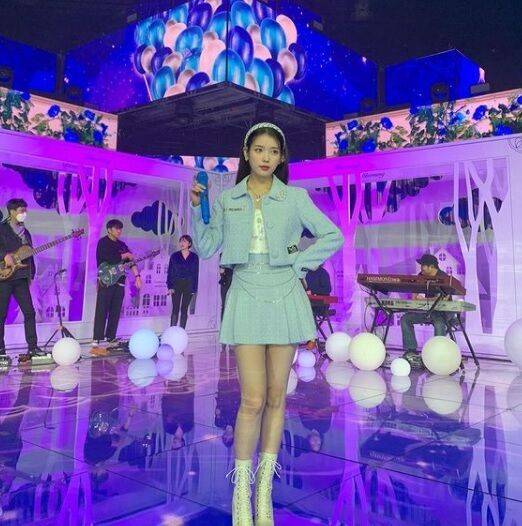 출처: 아이유 인스타그램