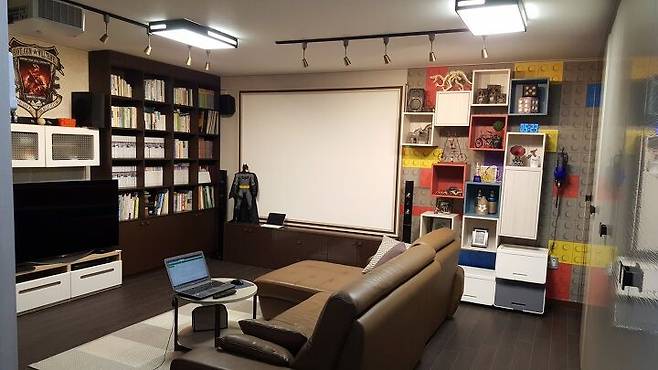 출처: 오늘의집 온라인 집들이 보러가기 (▲ 이미지 클릭)