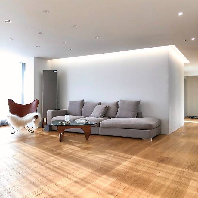 출처: <소파> 정보 보러가기 (▲이미지 클릭)