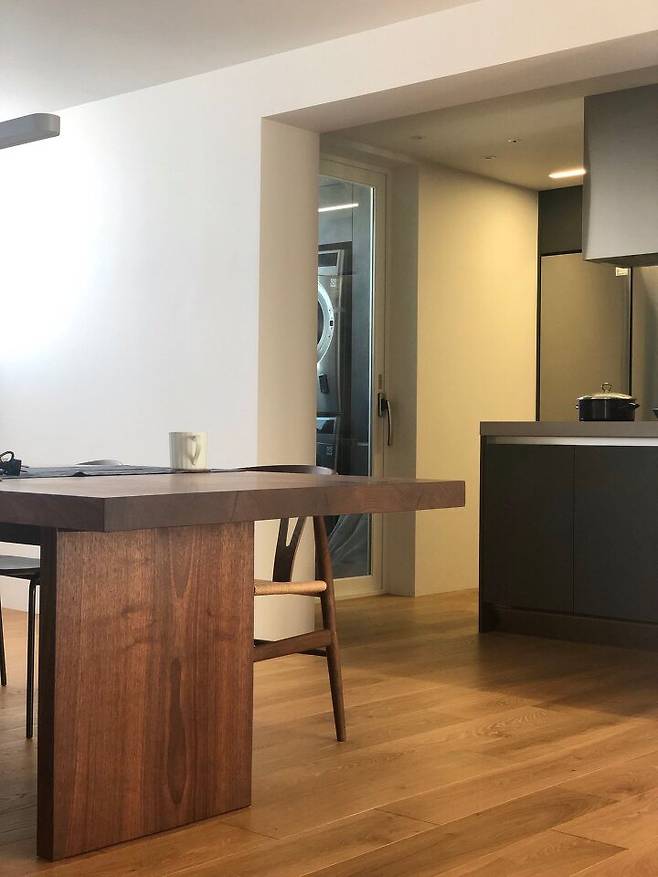 출처: 오늘의집 온라인 집들이 보러가기 (▲ 이미지 클릭)