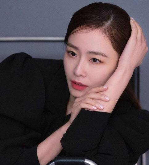 홍수현 인스타그램