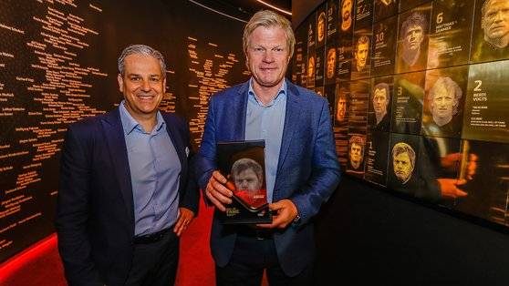 올리버 칸. 뮌헨 홈페이지