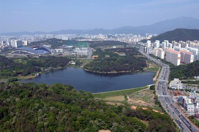 광주시 서구 중앙공원 전경. 광주시 제공