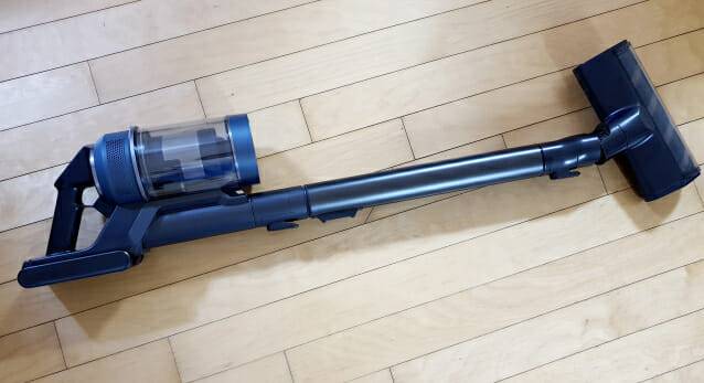 삼성 비스포크 제트에 소프트 마루 브러시를 장착한 모습. (사진=지디넷코리아)