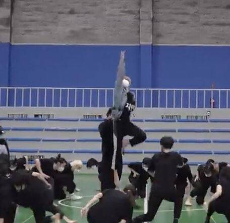 '우아하거나 귀엽거나' 방탄소년단 지민, 안무 연습 영상 '갭사이神' 무대천재