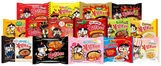 업계에서는 민트초코맛 한정판 신제품이 스테디셀러로 자리잡을 가능성은 낮다고 보고 있다. /사진=삼양식품