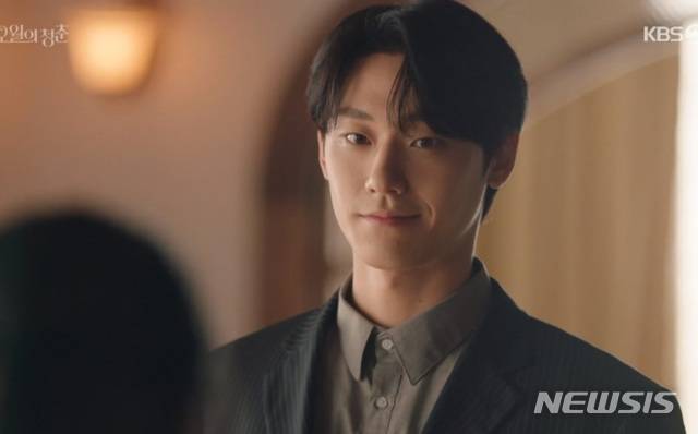 [서울=뉴시스]배우 이도현. (사진 = KBS '오월의 청춘' 캡처) 2021.06.10.photo@newsis.com