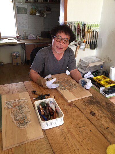 목판화가 박홍규 작가는 최근 전남 장흥에 정작해 동학농민혁명 작업을 계속하고 있다. 오월미술관 제공