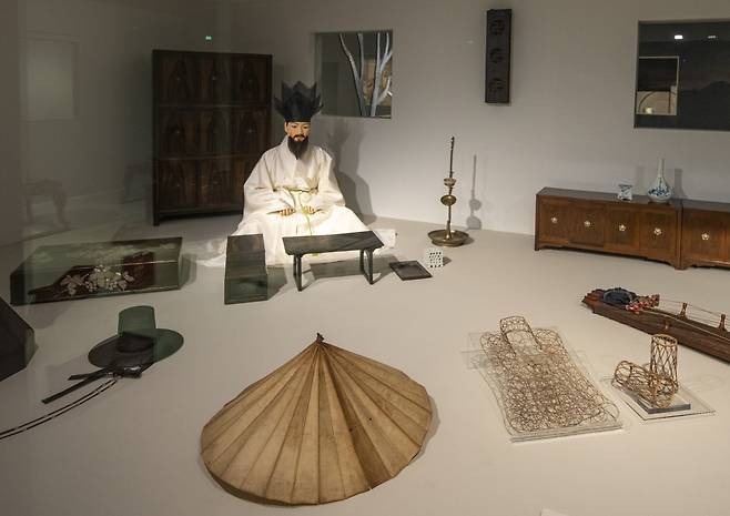 여름을 시원하게 지낼 조선선비의 피서 소품들