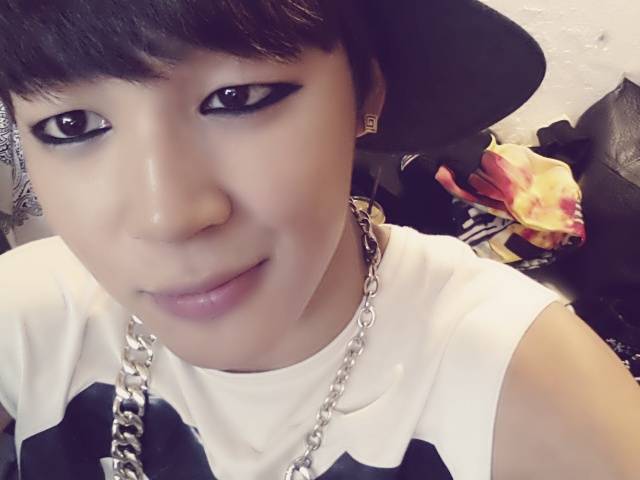 '매력..있나?' 방탄소년단 지민 패기 8주년 기념 韓실시간 트렌드 1위..미녀스타도 반한 무한매력부자 '매력있당♥'