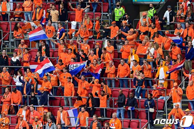 C조의 네덜란드는 북마케도니아를 3-0으로 제압하고 © AFP=뉴스1