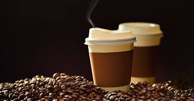 어떤 커피든 간 건강에 도움된다 - 영국 과학자들이 커피의 종류에 상관없이 하루 3~4잔의 커피는 간 건강에 도움을 준다는 연구결과를 내놨다.
