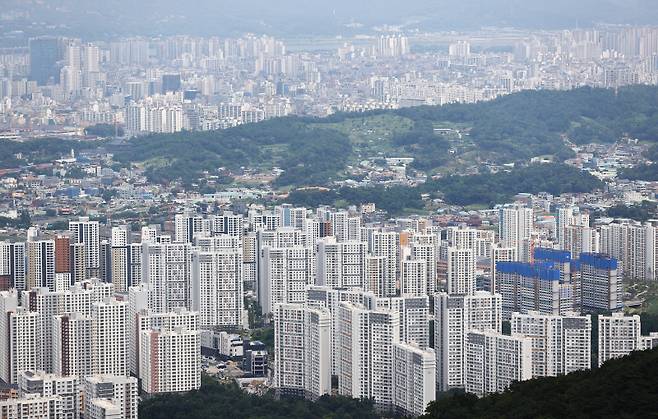 사진은 23일 오전 남한산성에서 내려다 본 하남 감일지구.[사진 출처 = 연합 뉴스]