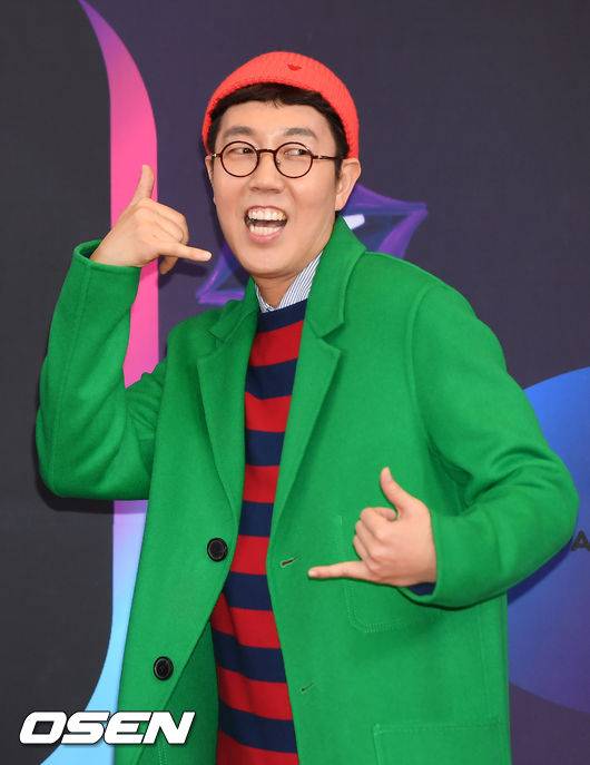 [OSEN=민경훈 기자] 개그맨 김영철이 포토타임을 갖고 있다./ rumi@osen.co.kr
