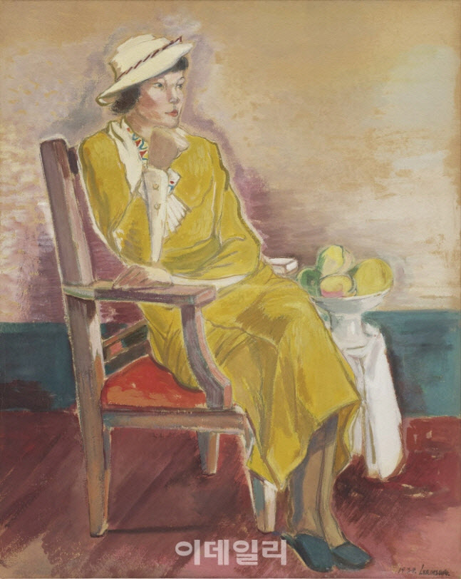 삼성그룹이 지난 4월 대구미술관에 기증한 이인성의 ‘노란 옷을 입은 여인상’(1934),종이에 수채,75×60㎝. 이인성의 부인은 일본에서 패션을 전공한 ‘신여성’이었다(사진=대구미술관).