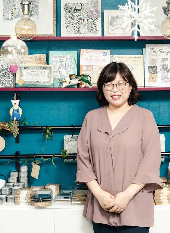 박 교사는 “공인젠탱글교사로서 젠탱글을 올바르게 알리는 게 내 사명”이라며 앞으로도 젠탱글을 알리는 일에 집중할 계획이라고 말했다.