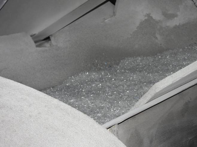 페트병 재활용 공장에서 생산한 플레이크. 강찬수 기자