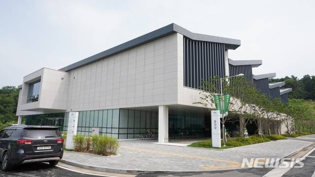 함백산추모공원 봉안당