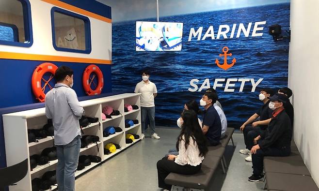 경기해양안전체험관 내 선박기울기 체험장 모습 [경기도 제공. 재판매 및 DB 금지]