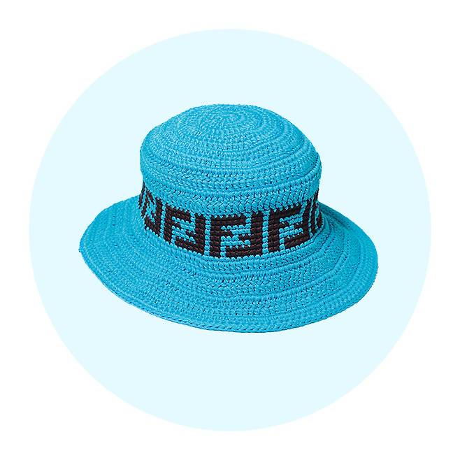 버킷 해트 1백만원대 펜디.