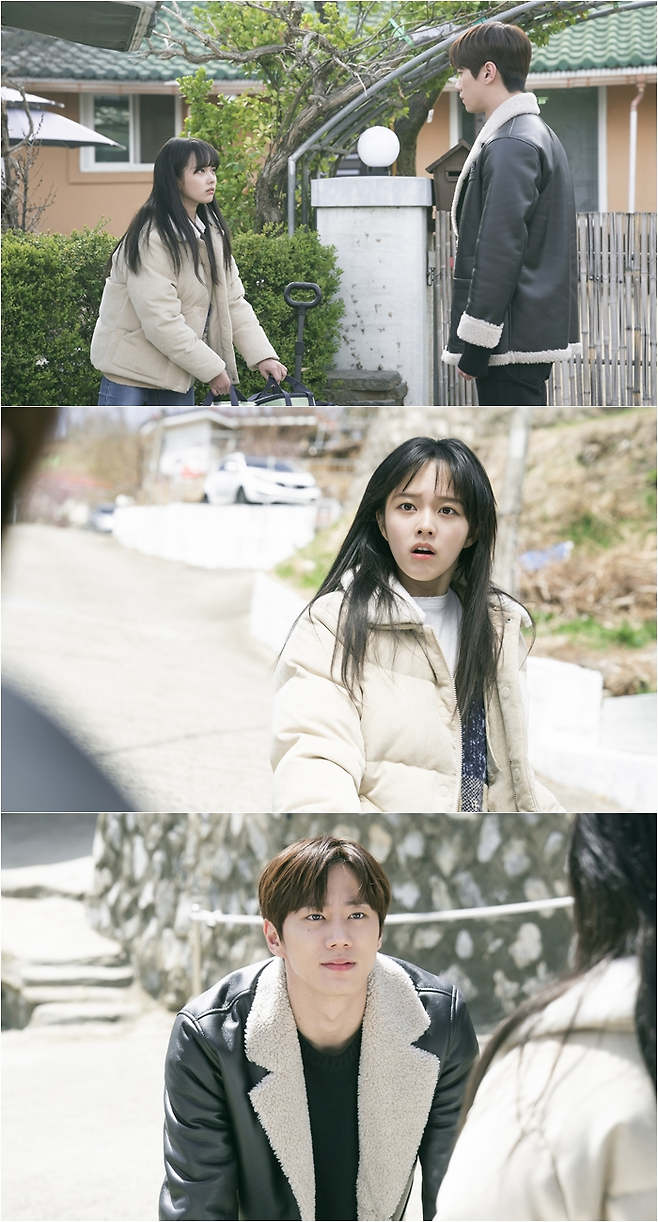 ‘이미테이션’ 이준영이 정지소의 고향집에 기습 방문한다.사진=KBS 제공