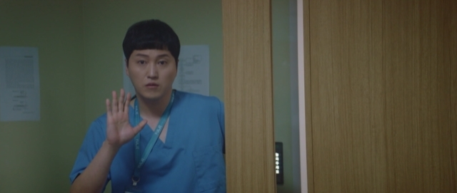 Viewers expressed regret over Kim Dae-myung Episode, which disappeared for two weeks.In the third and fourth episodes of TVNs Thursday drama Spicy Doctors Life Season 2 (playplayplayed by Lee Woo-jung and directed by Shin Won-ho), which was broadcast on July 1 and 8, respectively, Yulje Hospital, which is breathtaking, and 99z, who is busy working and loving in it, were portrayed.Lee Gyu-hyung, who made a special appearance by Lee Ik-jun and Jeun Mi-do, who chose to remain friends in the last one time, was expected to see changes in their relationship, and Ahn Jung-won (Yoo Yeon-seok), who was already reborn as a couple, continued his heart-sick love affair and was thrilled. I gave it to him.On the other hand, long-dicouple Kim Joon-wan (Jung Kyung-ho) and Lee Ik-sun (Kwak Sun-young) were nervous about viewers because of the crisis in earnest for various reasons.In addition to the couples stories, transplant surgery in the pancreatic and thoracic surgeons, and tearful stories of patients and caregivers involved.Sweet Doctor Life Season 2 showed the love of 99-z Friends and the common but touching Kahaani that can be encountered in the hospital, maintaining the audience rating of 10%, and showing the power of good drama.Some viewers, however, are drawing attention by expressing regret for the nearly missing Yang Seok-hyung (Kim Dae-myung).In fact, Yang Seok-hyung appeared only a few times in the third and fourth episodes as a side-by-side scene, such as applying a story to Shimo and her husband who insist on natural delivery, revealing that there is no love idea to her mother Cho Young-hye (Moon Hee-kyung), or accidentally stopping by the country of Uiguk and then joining Lee Ik-jun, Jang Winter, and Chu Min-has tteokbokki meeting. In Remady, it was completely gone.Of course, viewers are fully aware that there is a main Episode for each episode in order to develop interesting stories due to the nature of the cast (multicasting works with a large number of main actors).However, unlike Kim Joon-wan Lees Remady, who is engaged in hospital social work with Lee Myung-joon, Chae Song-hwa, and Chae Song-hwa, who builds up their own relationship in the third and fourth episodes, the scene where Yang Seok-hyung appears is almost in the hands as mentioned above.Moreover, the Episodes shown through the Yang Seok-hyung are overly fragmentary and the relationship with Chu Min-ha, which he could mix with the main Kahaani, was so sluggish that he made viewers sad.The disappearance of such a sweet doctors life has been steadily raised since the middle of last season, which spurred development.It is a pimp with the advantage of filling a colorful story with a background, but the more you give strength to one side in development, the more you are left to be alienated.