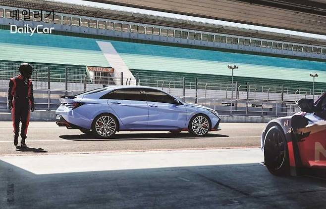 현대차, 아반떼 N </figcation>