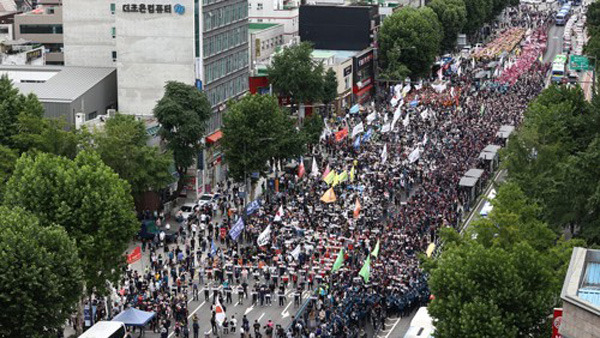 [사진 제공: 연합뉴스]