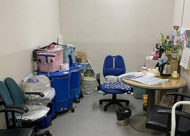 지난 19일 중앙대 기숙사 청소노동자 휴게실. /김효선 기자