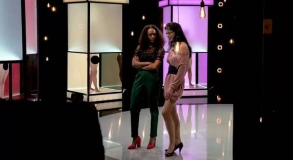 선정적이고 독특한 방식으로 세계적인 소개팅 프로그램이 된 영국 방송 ‘네이키드 어트랙션(Naked Attraction·알몸의 매력)’. 해당 방송 캡처