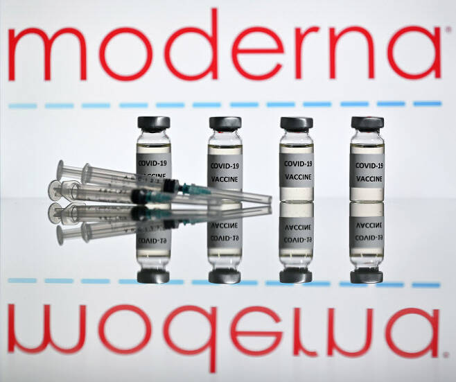 모더나의 코로나19 백신.(사진=로이터)