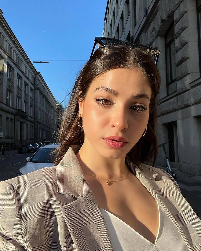 시리아 출신, 난민선수단 소속 수영선수 유스라 마르디니(23)/인스타 캡쳐