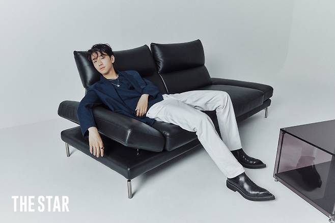 Actor Nam Yoon-sus intense gaze of fashion picture was released.In this photo released through the August issue of The Star magazine, Actor Nam Yoon-su showed a unique charm that crosses chic and romantic under the theme of SOMETHING DIFFERENT.In the open photo, Nam Yoon-su showed a comfortable appearance by leaning on Jacobo Sofa in a sophisticated navy suit, or showed off a professional pose from the model with a dimples and a clear smile in the close-up cut.In an interview after the photo shoot, Nam Yoon-su said, It was so comfortable to shoot with all my heart in a wide sofa.I also enjoyed the scene atmosphere and had a fun shooting. Nam Yoon-su, who is doing Top Model in the first historical drama with the drama Wind Moe. When asked about his film impression, he said, I became more mature while doing historical drama.I felt that it was a new opportunity to be able to do action and horseback riding that I had not done before.When he was in charge of the music broadcast M Countdown MC, he asked about the memorable episode. I tried the live broadcasting program for the first time.I feel like I was shaking so much that I shook my hands. When asked about the characters left in Memory among the roles he has played so far, he said, It is the given of human class. There was a scene of riding a motorcycle.But it only comes out for about 10 seconds, so it remains in Memory a lot. Asked about his strengths as an actor, he said, Clear Energy and Bright Energy.When asked about the role I want to play in the Top Model in the future, I replied, I want to try Top Model in a more strong role or on the contrary, a lot of sick characters.Finally, to Nam Yoon-su, the meaning of love was to laugh, I think it is love to love myself, I feel a little when I tell you.Meanwhile, in the August issue of The Star, you can see information on various stars and styles, including a special cover picture featuring Kim Jun-soos charm without exits, and a picture of SF9s sexy brother-in-law Young Bin - In-sung - Jae-yoons hot summer night.