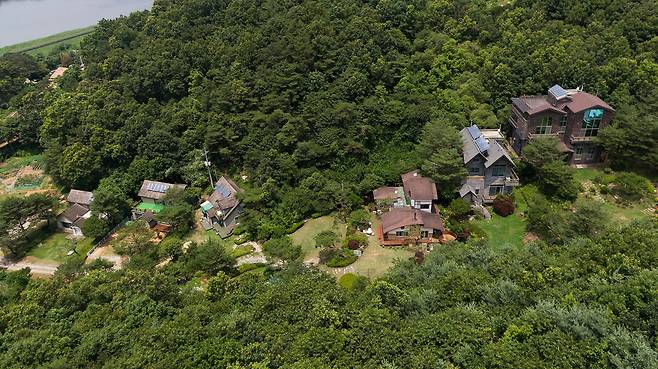 건설업자 윤중천씨의 ‘성접대 의혹’ 사건 현장인 강원도 원주 별장.ⓒ시사IN 이명익