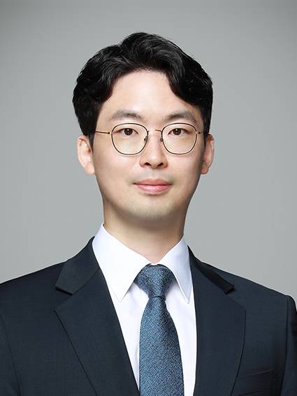 최찬영 변호사(법무법인 성진