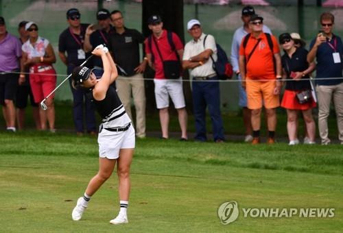 이정은의 아이언샷. [AFP=연합뉴스]