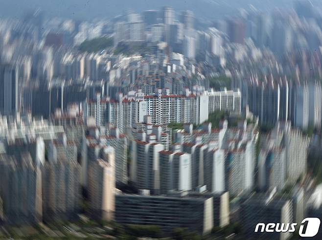 서울 도심의 아파트 단지의 모습. © News1 신웅수 기자