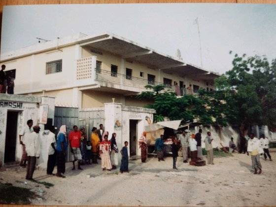 강신성 전 대사가 소말리아 재임 당시 직접 촬영한 수도 모가디슈의 시장 모습. 강신성 전 대사 제공.