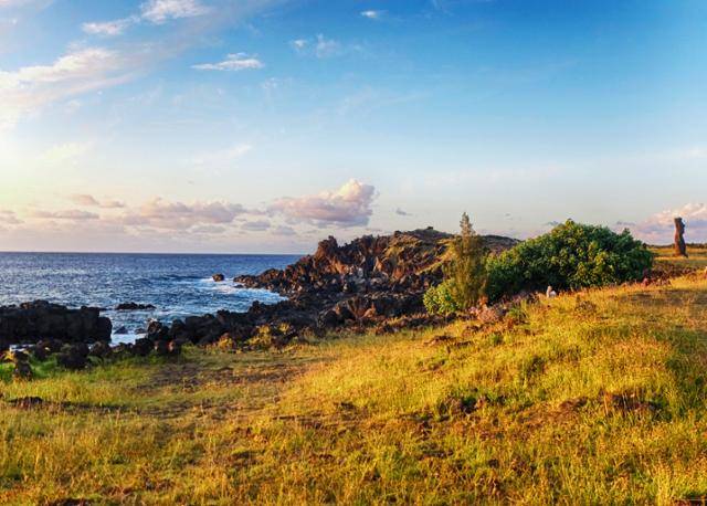 제주 아닌가, 의심이 들었다면 오른쪽 끝의 모아이 석상을 확인하세요. ⓒ강미승