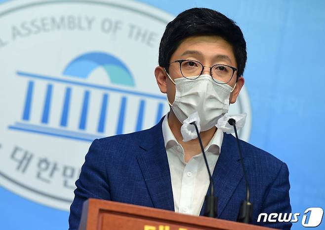 윤석열 전 검찰총장 선거캠프의 김병민 대변인. 2021.7.25/뉴스1 © News1 구윤성 기자