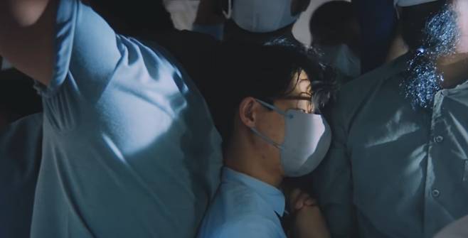 여기어때 '도망가자' 캠페인 영상 캡쳐